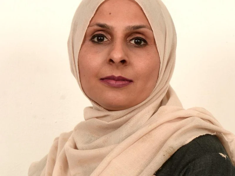 Profile photo for Azita F Hussain